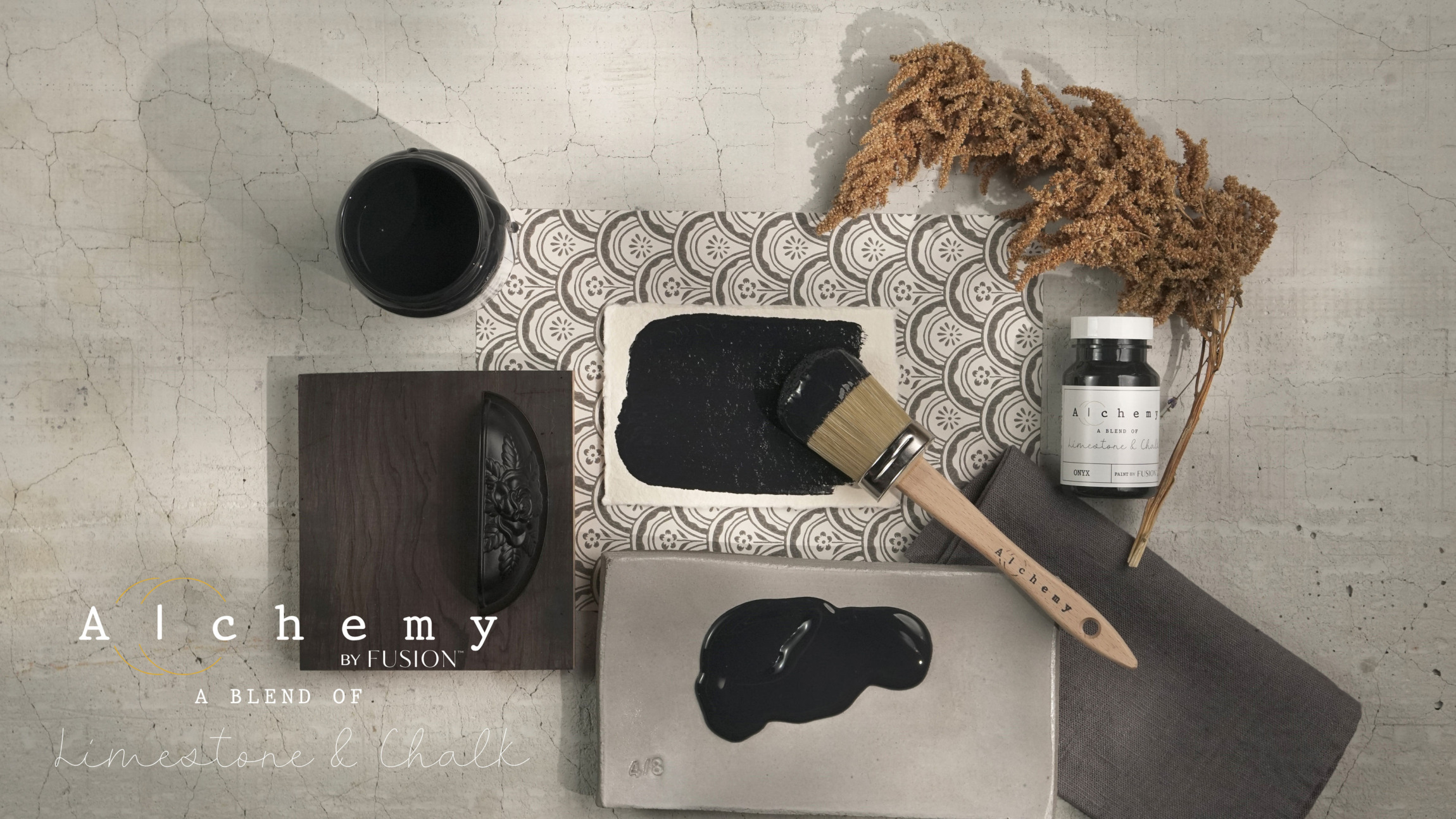 Křídová barva s odolností minerální barvy Fusion ALCHEMY - ONYX - Obrázek 4