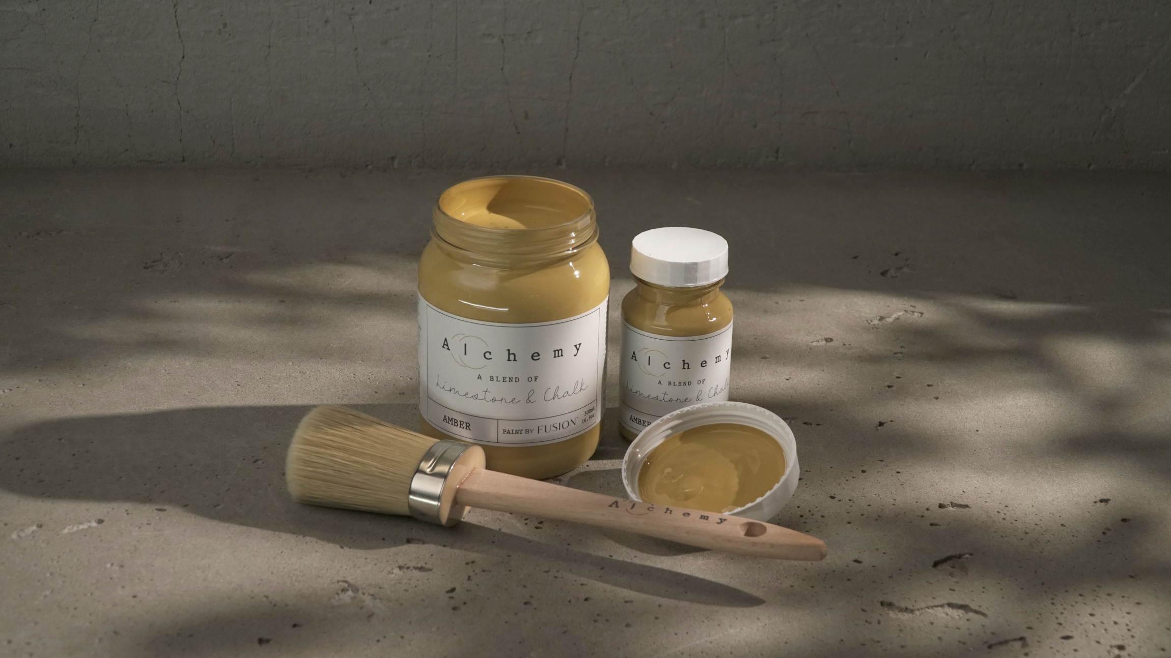 Křídová barva s odolností minerální barvy Fusion ALCHEMY - AMBER - Obrázek 3