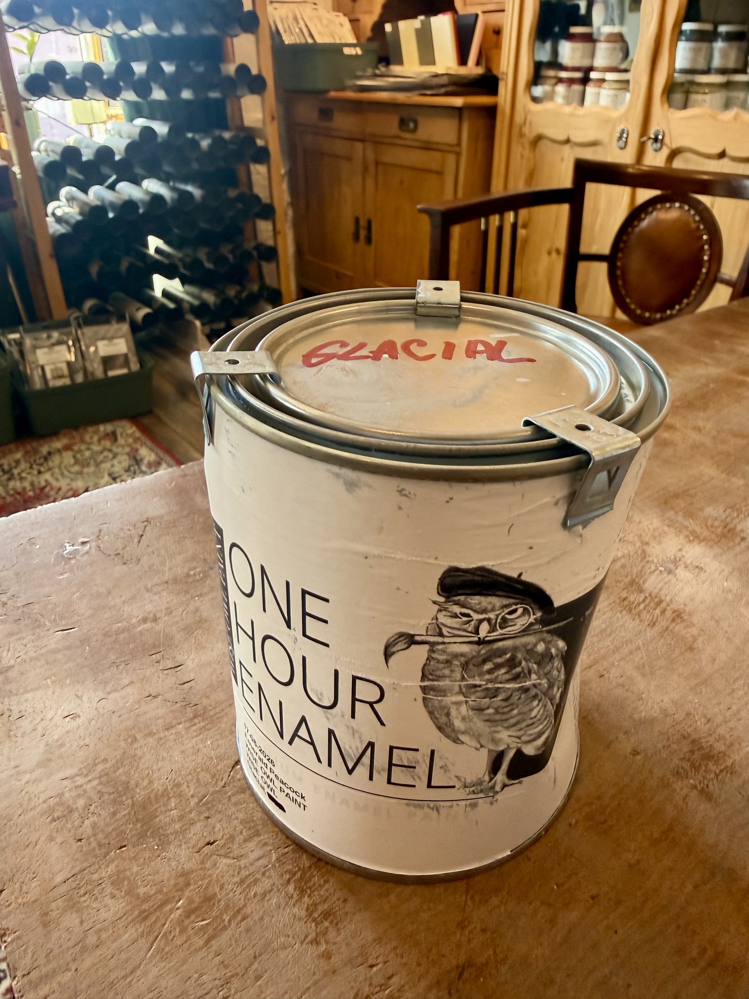 GLACIAL One Hour Enamel - Wise Owl Paint - barvy pro kuchyně, dveře, obložení ZACHRAŇ BARVU