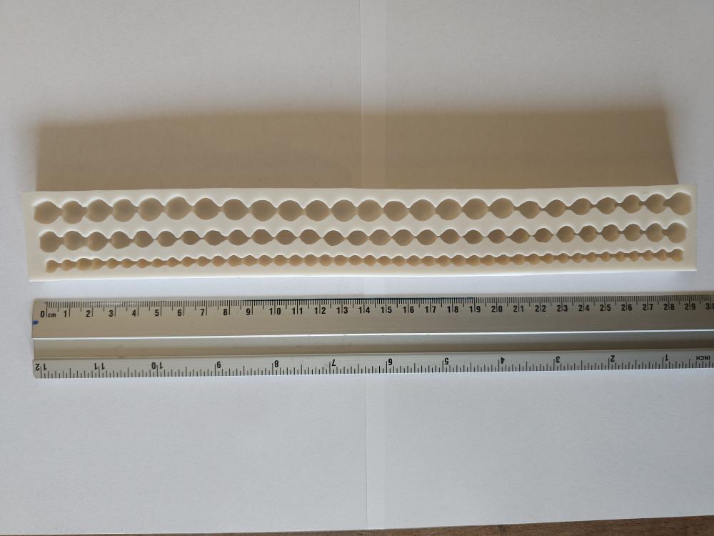 SILIKONOVÁ FORMA - PERLIČKY - 28 cm